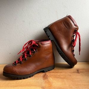 Vintage Italian Alpine Hiking Boots With Vibram Lug Sole